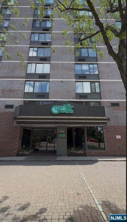 Photo of 770 Anderson Avenue #20F, Cliffside Park, NJ 07010 (MLS # 26029614)