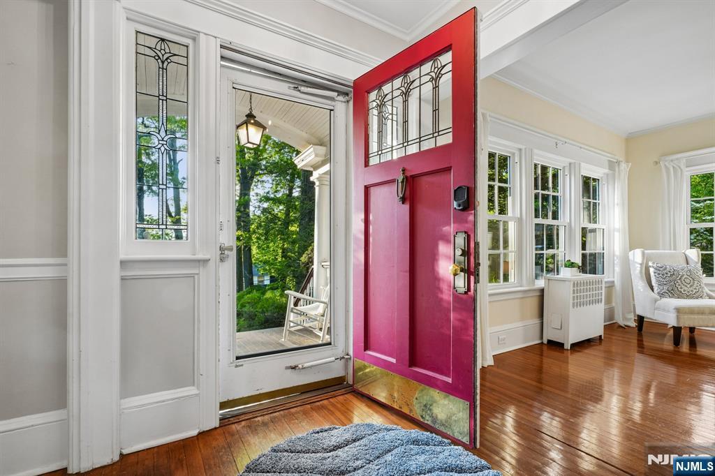 82 Arlington Avenue