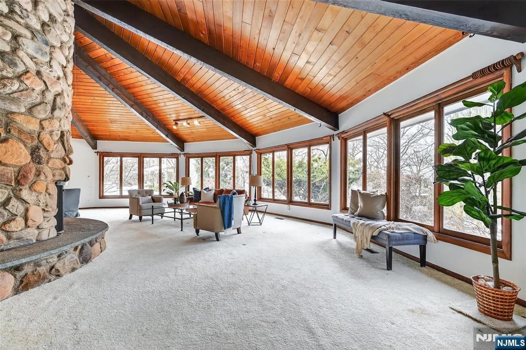 Photo of 224 Miller Road, Mahwah, NJ 07430 (MLS # 26006636)