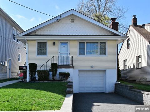 39 Niagara Street Dumont NJ 07628