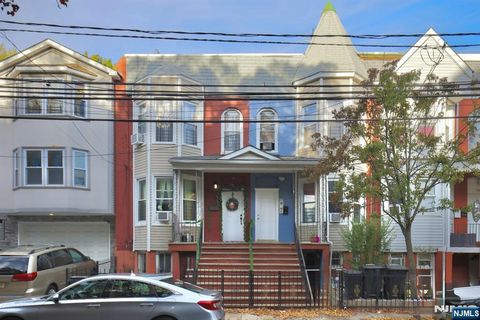 116 13th Street Newark NJ 07107