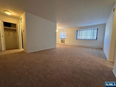 Photo of 873 Main St #2C, Hackensack, NJ 07601 (MLS # 26004246)