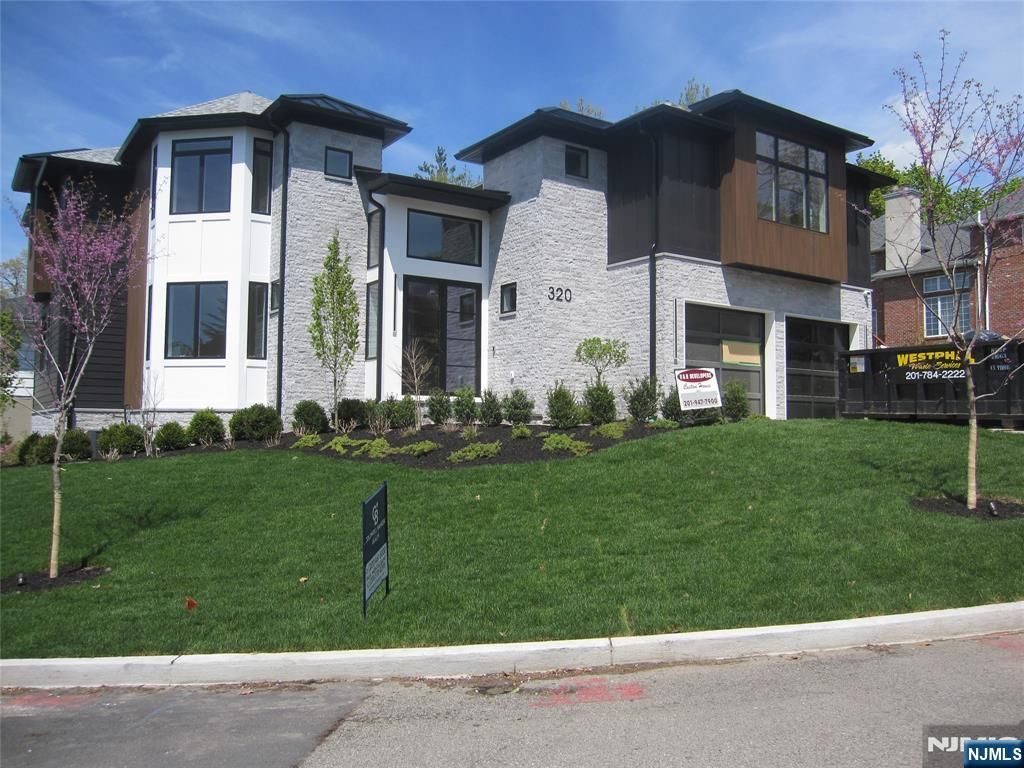 Photo of 320 Bolz Street, Englewood Cliffs, NJ 07632 (MLS # 26011674)