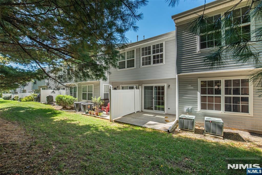 702 Buckland Court
