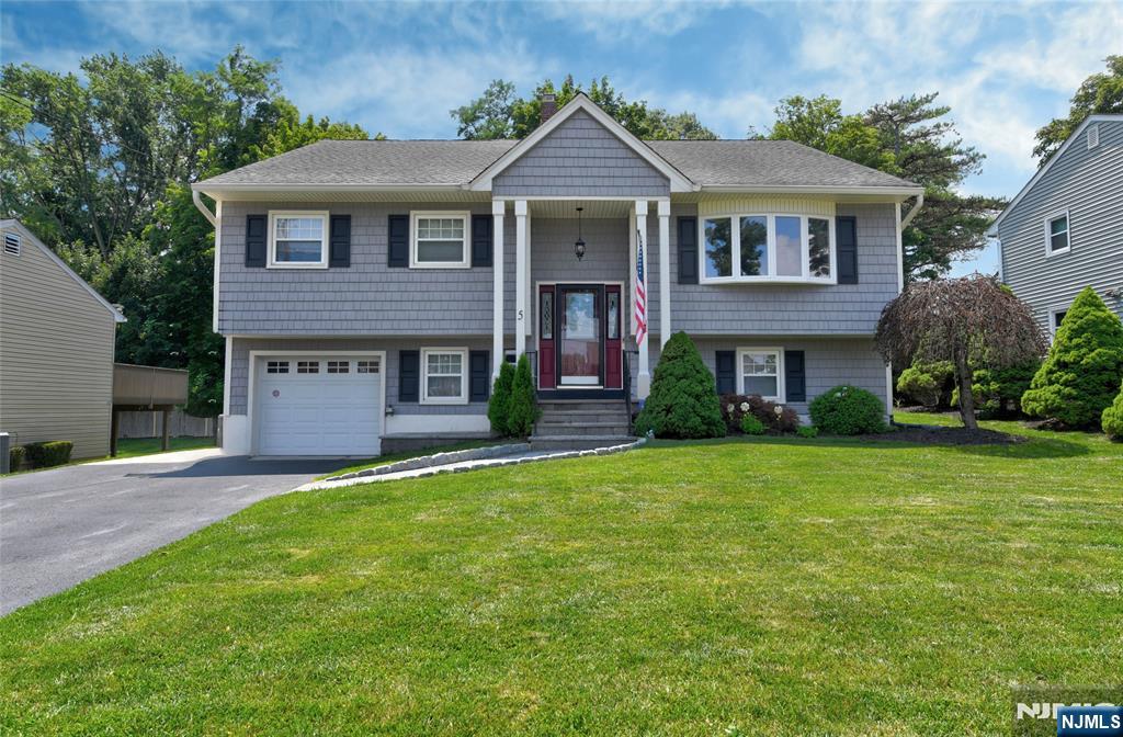 5 Butler Place