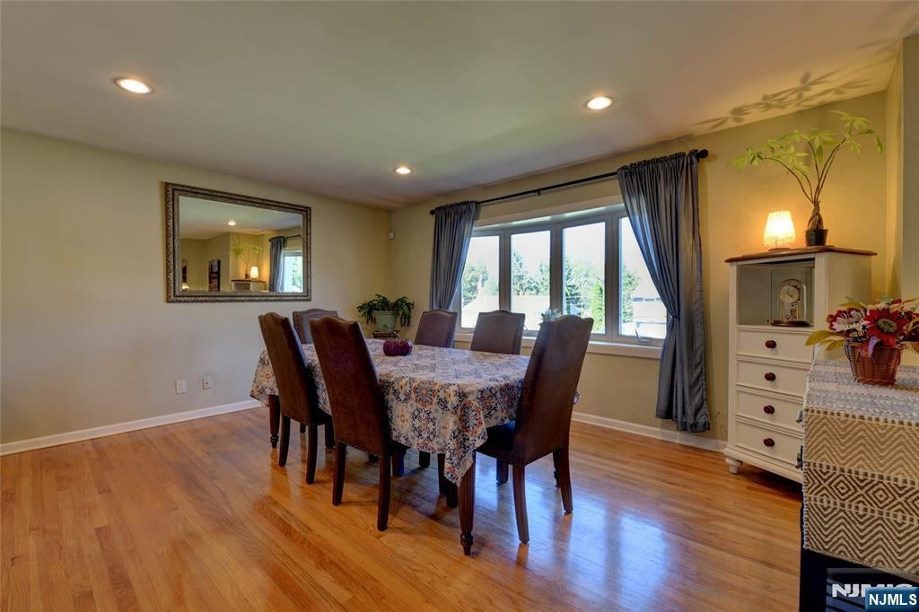 5 Butler Place
