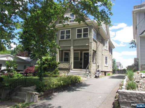 Photo of 23 Highland Cross #1st Fl, Rutherford, NJ 07070 (MLS # 26022450)