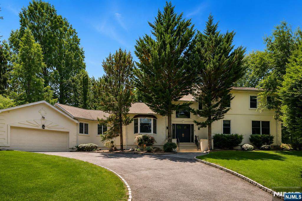 Photo of 218 Irving Avenue, Closter, NJ 07624 (MLS # 26022952)