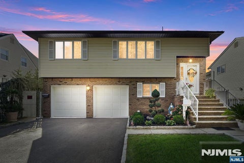Photo of 262 Lee Street, Elmwood Park, NJ 07407 (MLS # 26038473)