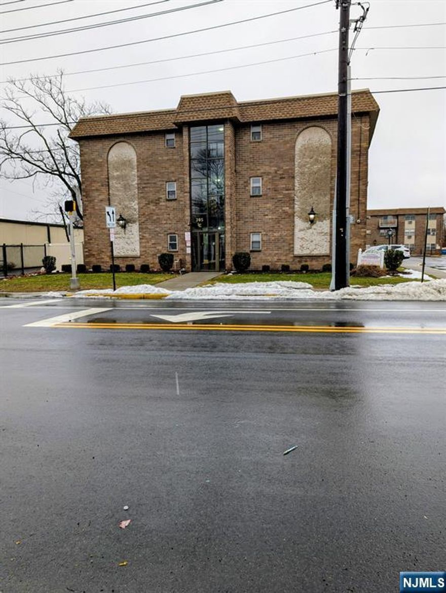 Beautifully Renovated Kitchen and Bathroom with New Stainless Appliances Large Living Room with Lots of Closet Space Parking Deeded Pool Close to all Major Highways