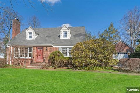 774 Austin Avenue Oradell NJ 07649