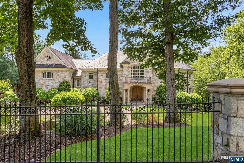 27 Marie Major Drive