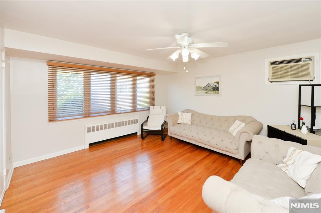 242 Prospect Street