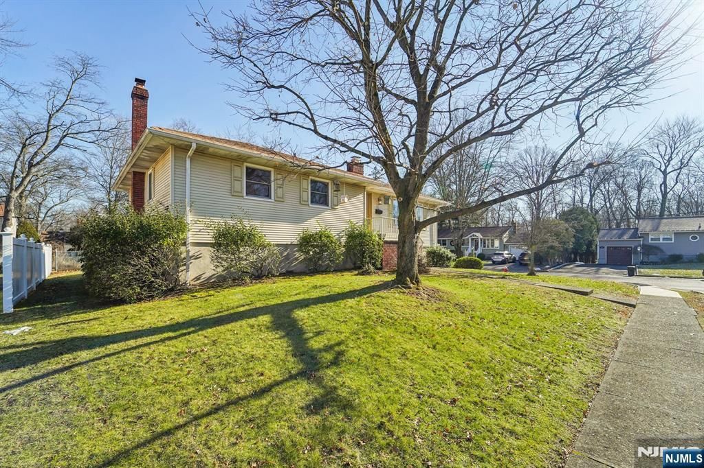 Photo of 103 Hickory Street, Twp of Washington, NJ 07676 (MLS # 25043809)