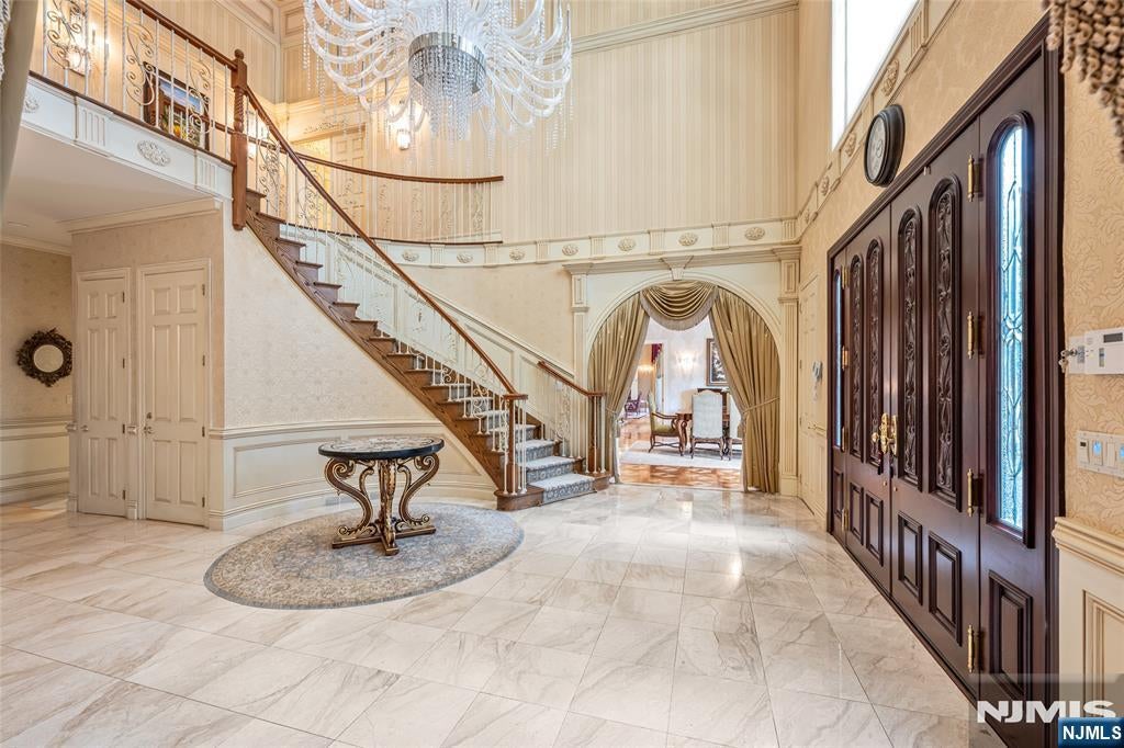 13 Great Hall Road