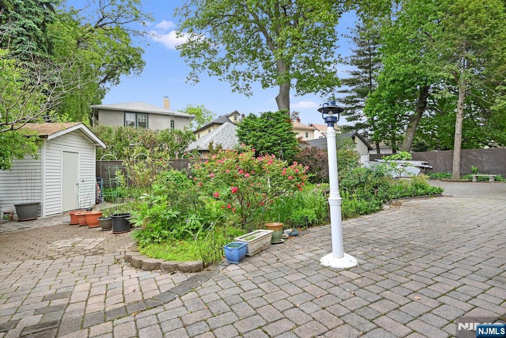 497 Oakdene Avenue