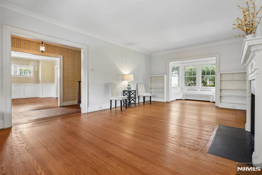 7 Tuxedo Road