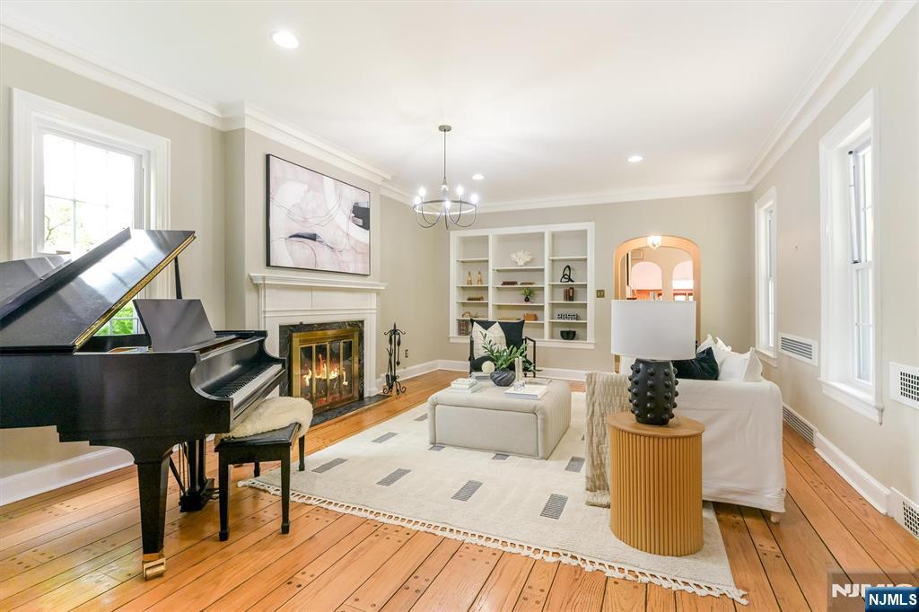 771 Valley Road