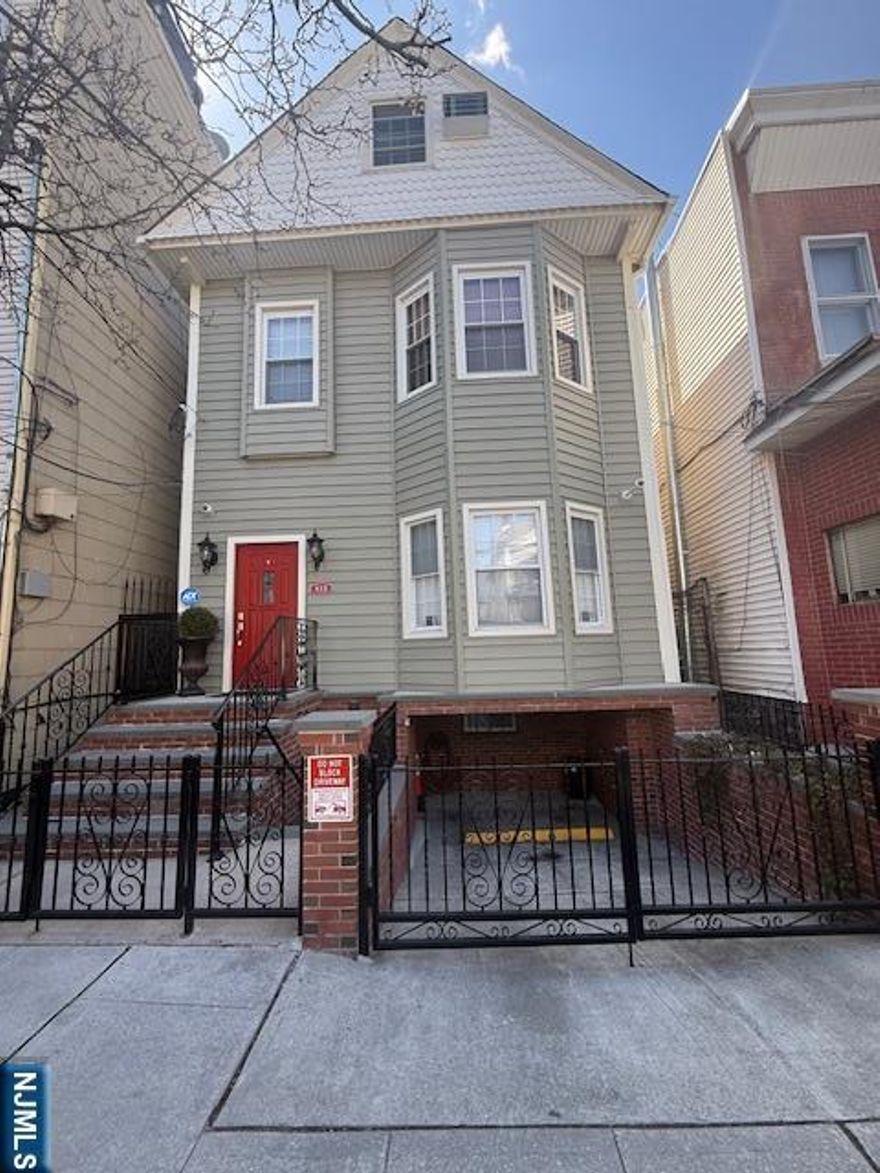 Multi-Family Investment Opportunity in Union City, NJ! Donâ€™t miss this fantastic opportunity to own an immaculate 4-family home in the heart of Union City, New Jersey, perfect for both investors and owner-occupants! First Floor â€“ Fully Renovated Unit This beautifully updated unit features: 3 large bedrooms 1 full bathroom Spacious living room Formal dining room Stunning kitchen with stainless steel appliances (stove, refrigerator & dishwasher) Gorgeous hardwood floors throughout Additional Features: Full Finished basement with laundry area and separate entrance. Beautiful backyard, perfect for relaxing or entertaining Storage shed in the rear of the property Other Units: 2nd Floor: 2 bedrooms, 1 full bath 3rd & 4th Floors: Each offers 1 bedroom, 1 full bath The entire property is in excellent condition Includes 1 parking space Prime Location: Conveniently located near major transportation with easy access to New York City and Hoboken. Close to parks, supermarkets, shopping, and more! Whether youâ€™re looking to live in one unit and rent the others or expand your investment portfolio, this property is a must-see!