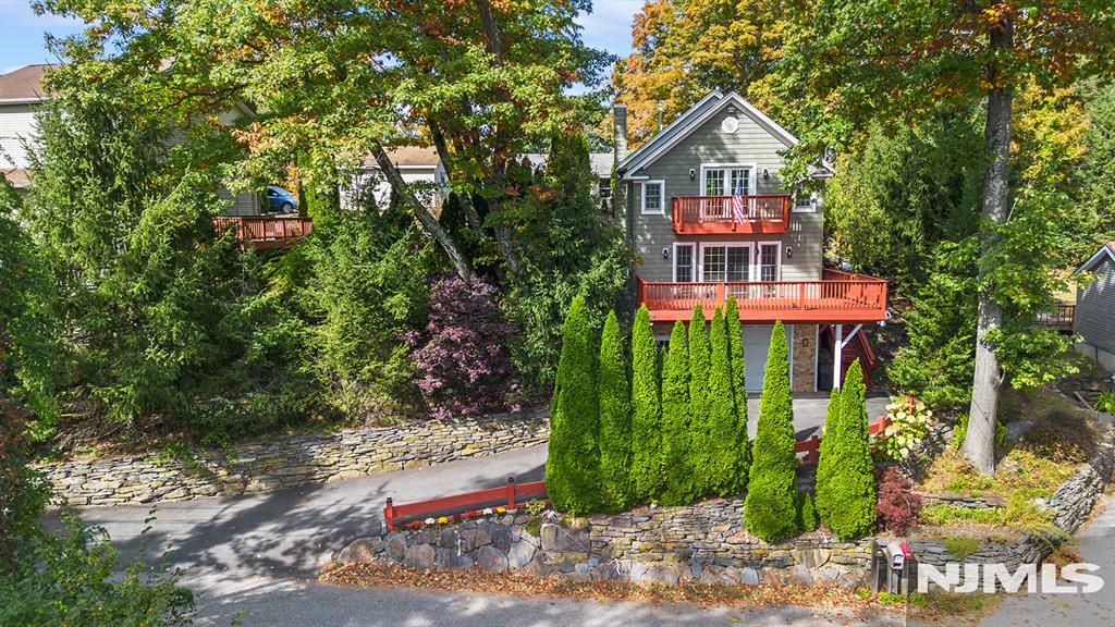 234 Point Breeze Drive