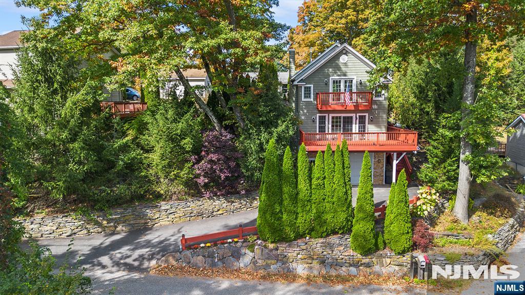 234 Point Breeze Drive