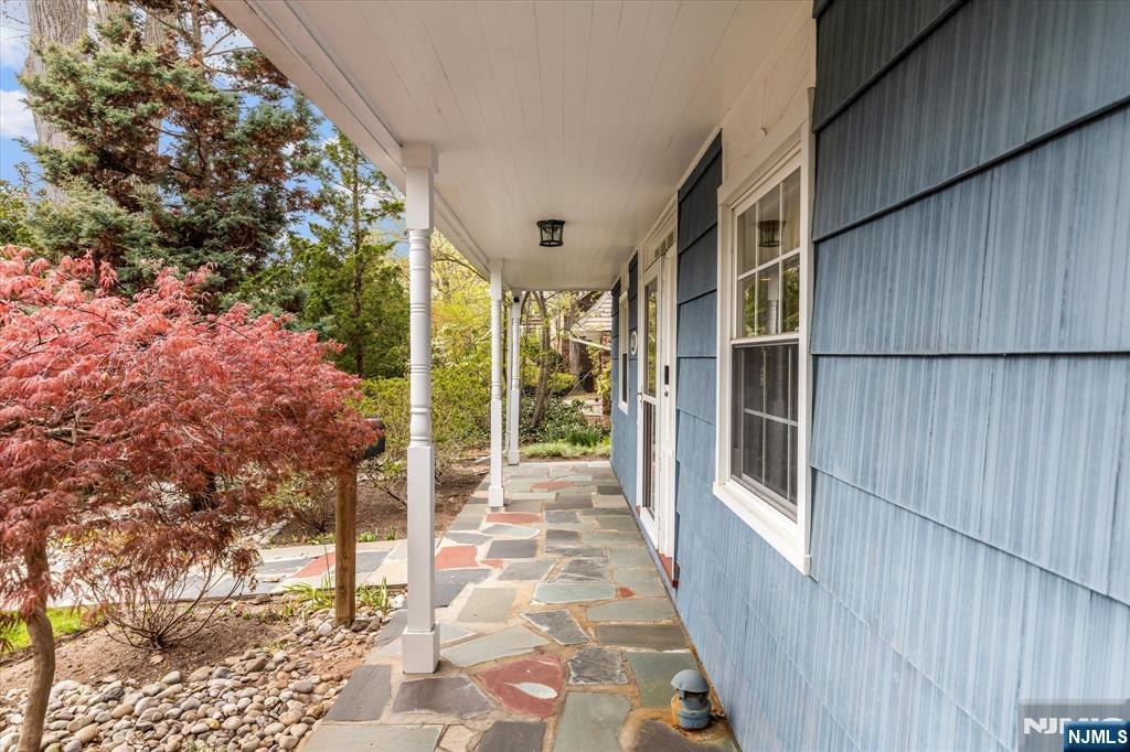 671 Sunset Road