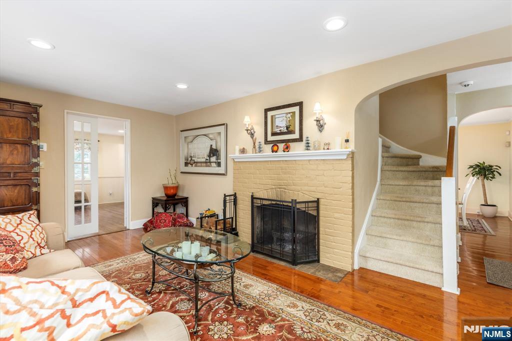 671 Sunset Road