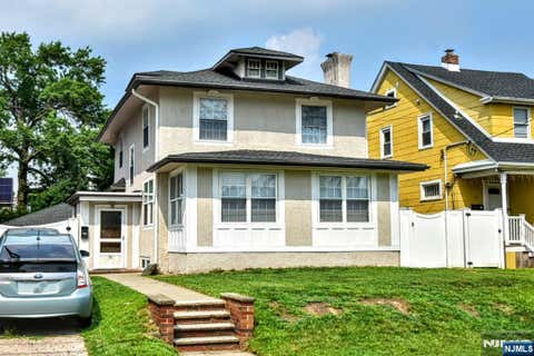 Photo of 74 Ross Avenue, Hackensack, NJ 07601 (MLS # 26028243)