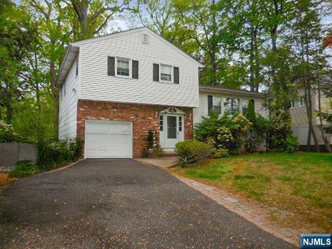 47 3rd Street Harrington Park NJ 07640