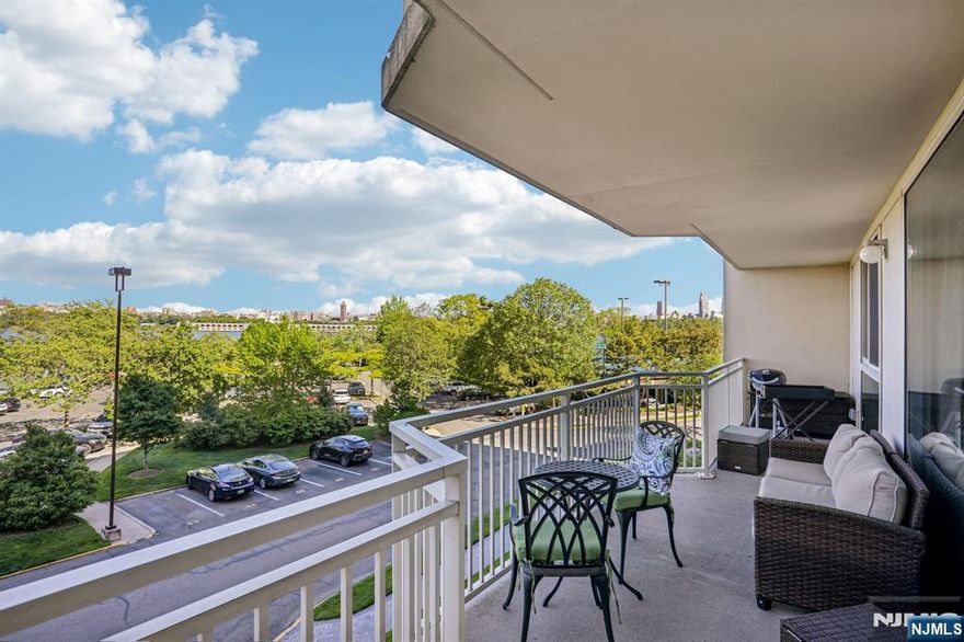 Your opportunity awaits to own this bright and spacious, comfortable, warm and welcoming, NYC facing 2 bedroom, 2 bathroom apartment in highly coveted Admiral's Walk condominium, known for its amazing amenities, spectacular landscape and outdoor living. This peaceful and quiet home features oversized living and dining room, floor to ceiling new windows, hardwood floors throughout, master bedroom with master bath, large kitchen with updated appliances, new A/C's, new washer and dryer, large and private terrace, abandunce of closets and storage and 2 parking spaces. The building is located near great transportation to NYC by ferry or bus, shopping and many restaurants.