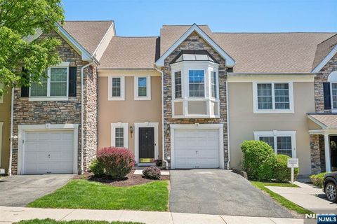 3 Peach Tree Lane North Haledon NJ 07508