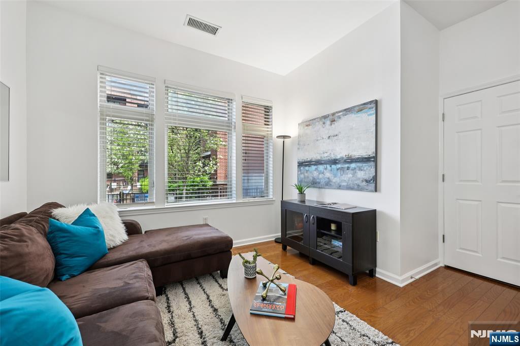 1101 Riverview Avenue 101