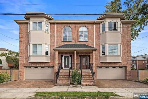 Photo of 603 Glen Ave, Cliffside Park, NJ 07010 (MLS # 25032002)