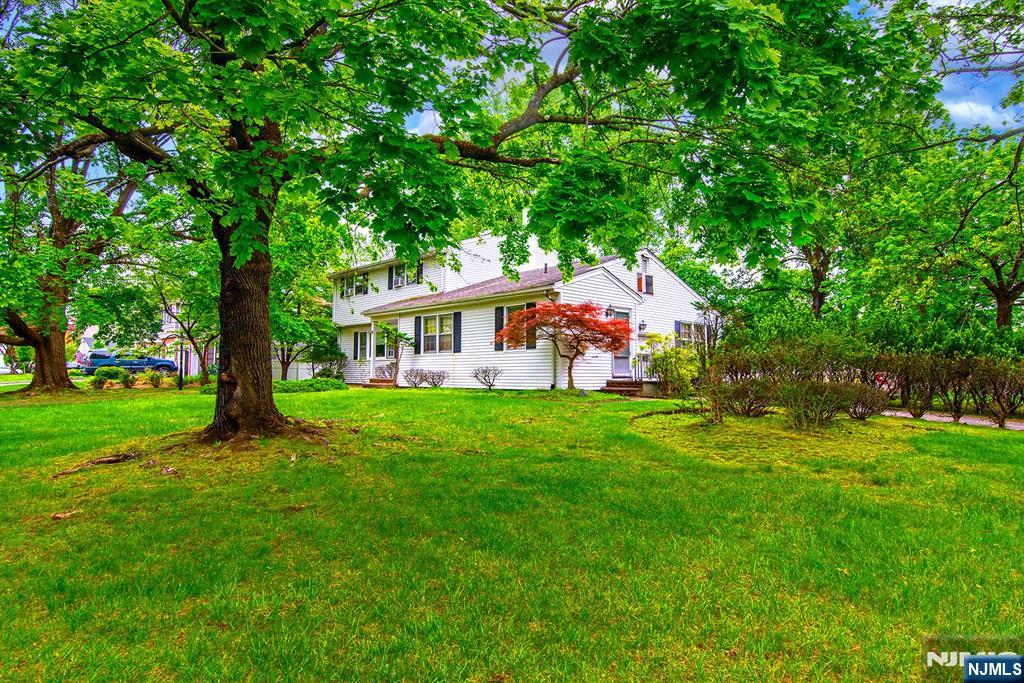 56 Manor Road