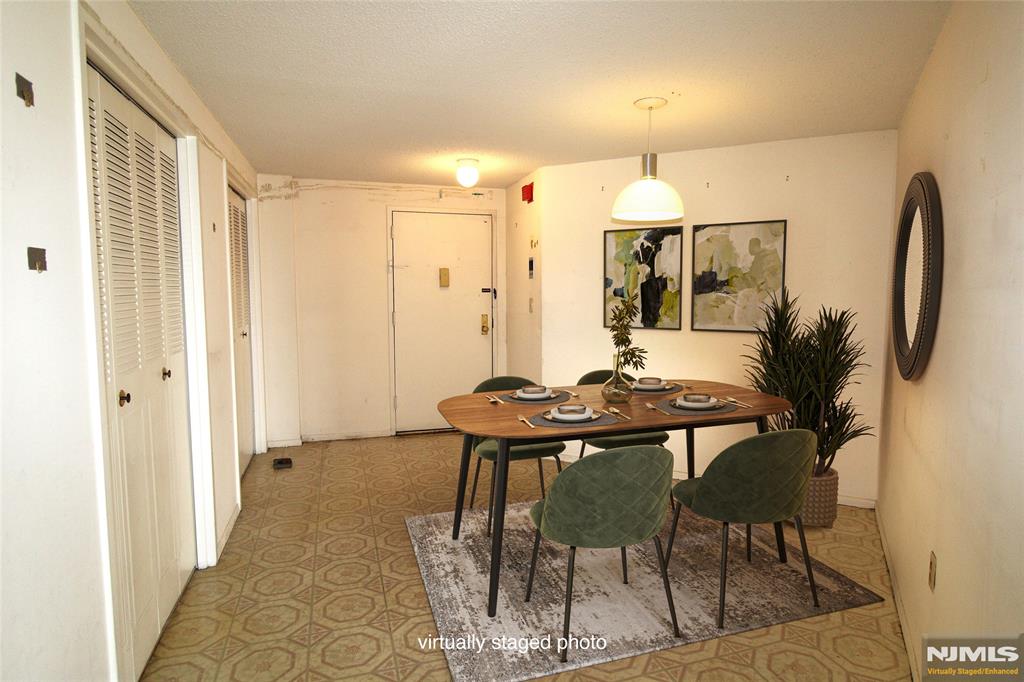 2234 Harmon Cove Tower
