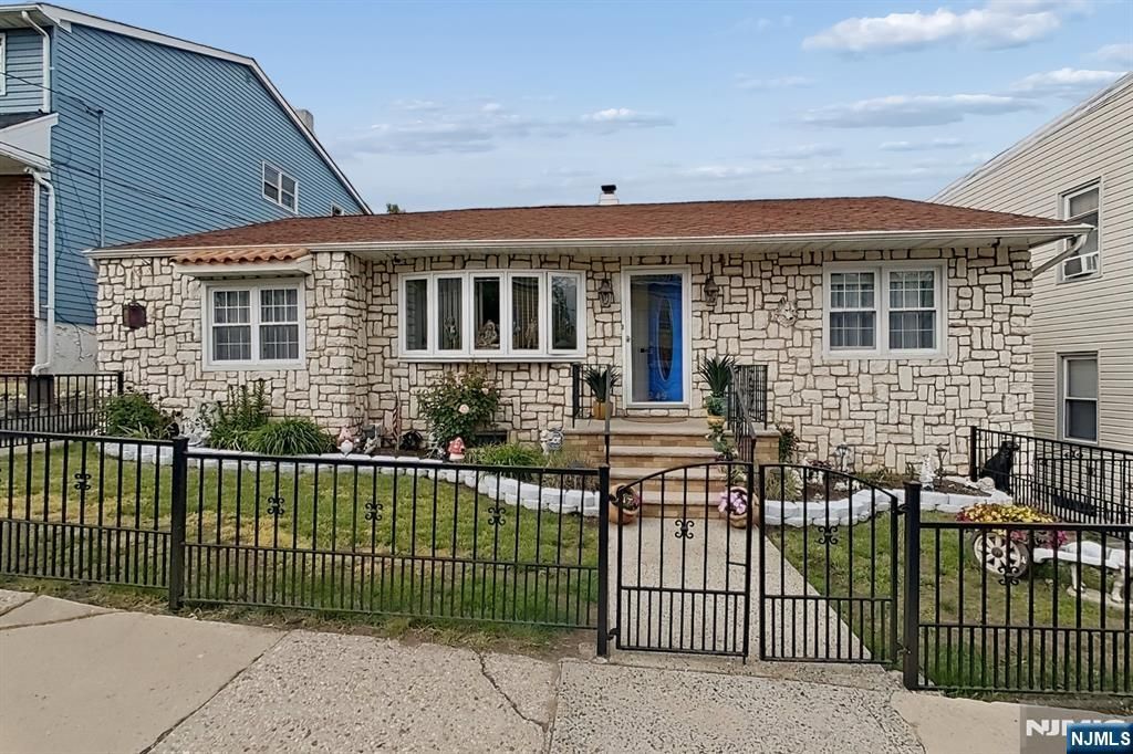 Photo of 249 Bergen Avenue, Kearny, NJ 07032 (MLS # 26016988)