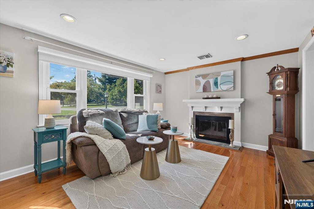 48 Florence Avenue