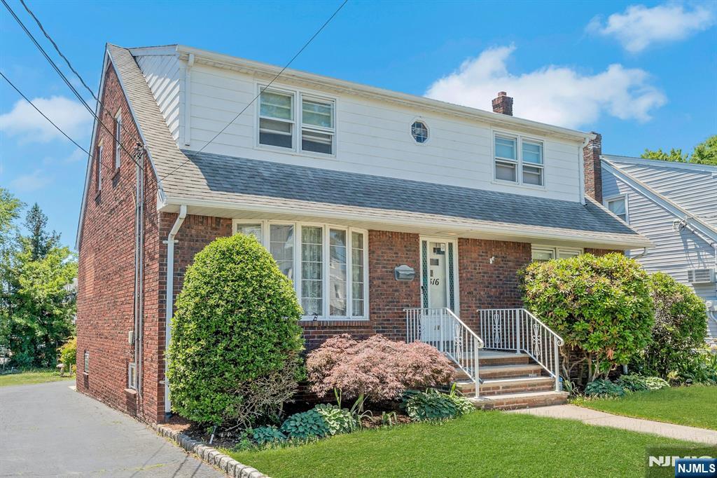 316 Sanford Avenue