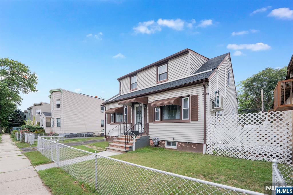 375 Amherst Street