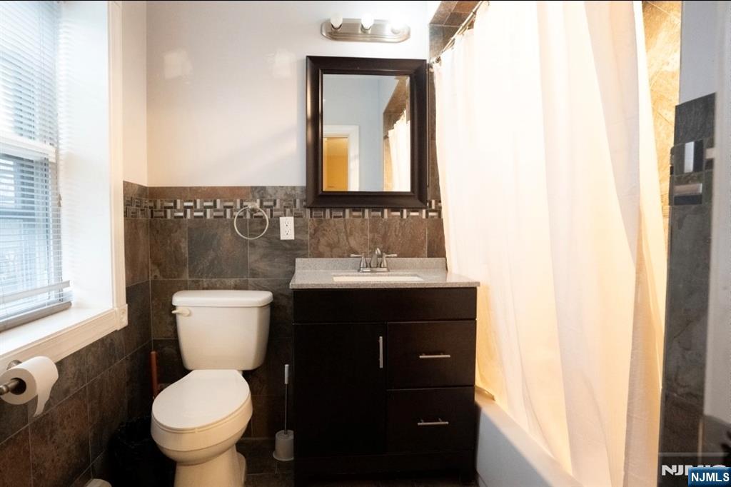 480 Westminster Place