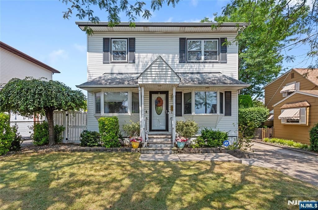 Photo of 85 Avenue E, Lodi, NJ 07644 (MLS # 25025147)