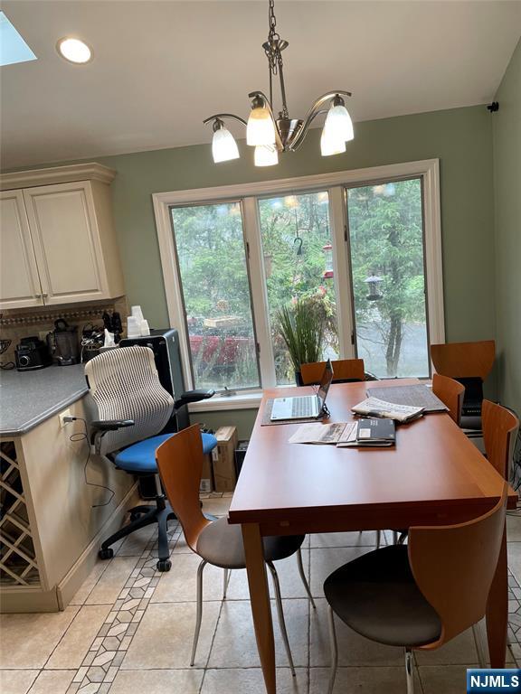 273 Rea Avenue Extension