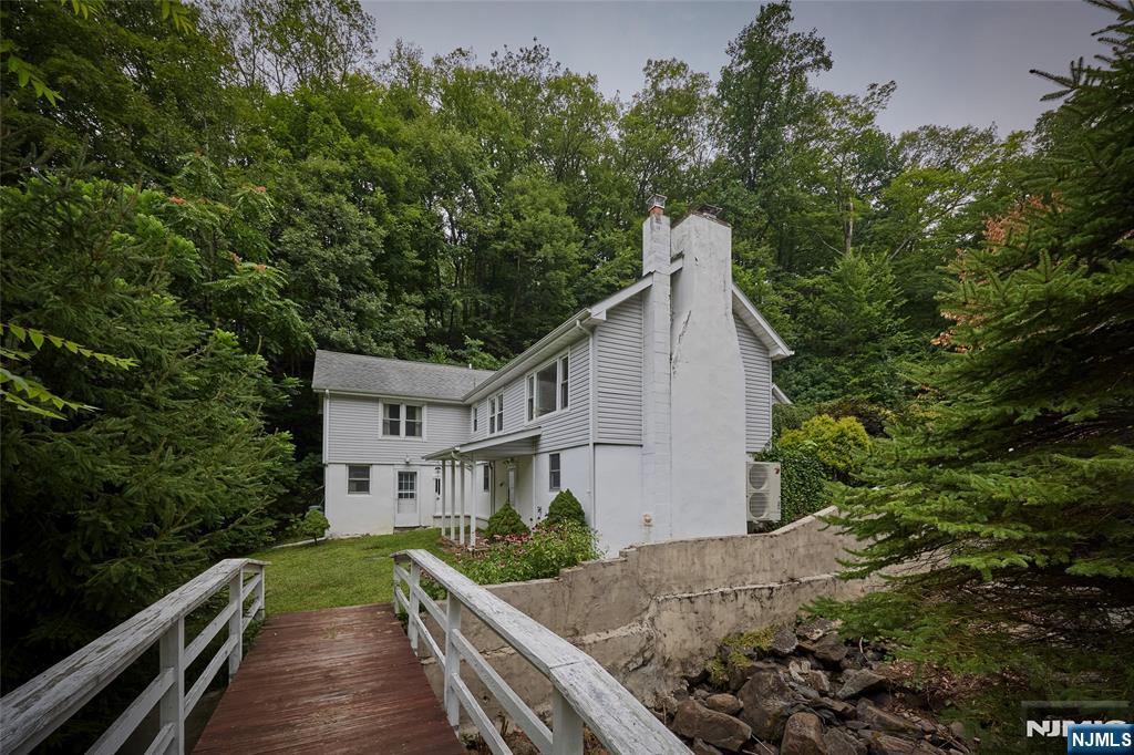 41 Sand Pond Road