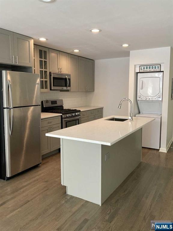 748 Mainsail Lane 748