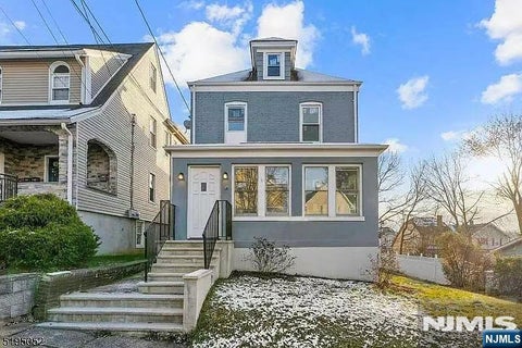 Photo of 49 Preston ST #2nd FL, Ridgefield Park, NJ 07660 (MLS # 26040440)