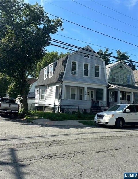 Photo of 117 Linden Avenue, Irvington, NJ 07111 (MLS # 26031942)