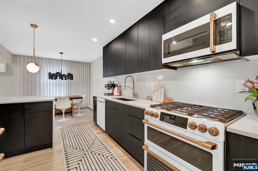 35 Riverview Court 35