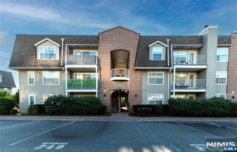 Photo of 800 River #333, Edgewater, NJ 07020 (MLS # 26029940)