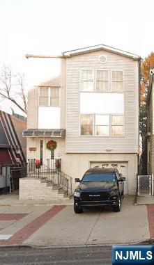 Property for Sale at 191 Kearny Avenue, Kearny, New Jersey - Bedrooms: 6 
Bathrooms: 5 
Rooms: 18  - $950,000
