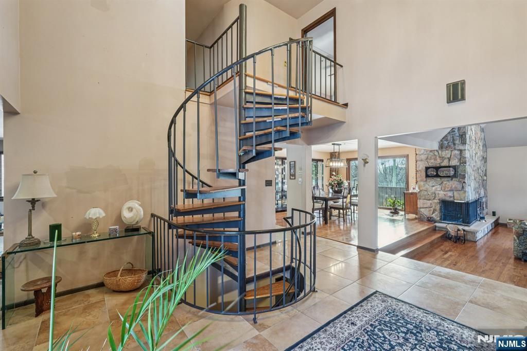 Photo of 845 Rifle Camp Road, Woodland Park, NJ 07424 (MLS # 26011588)